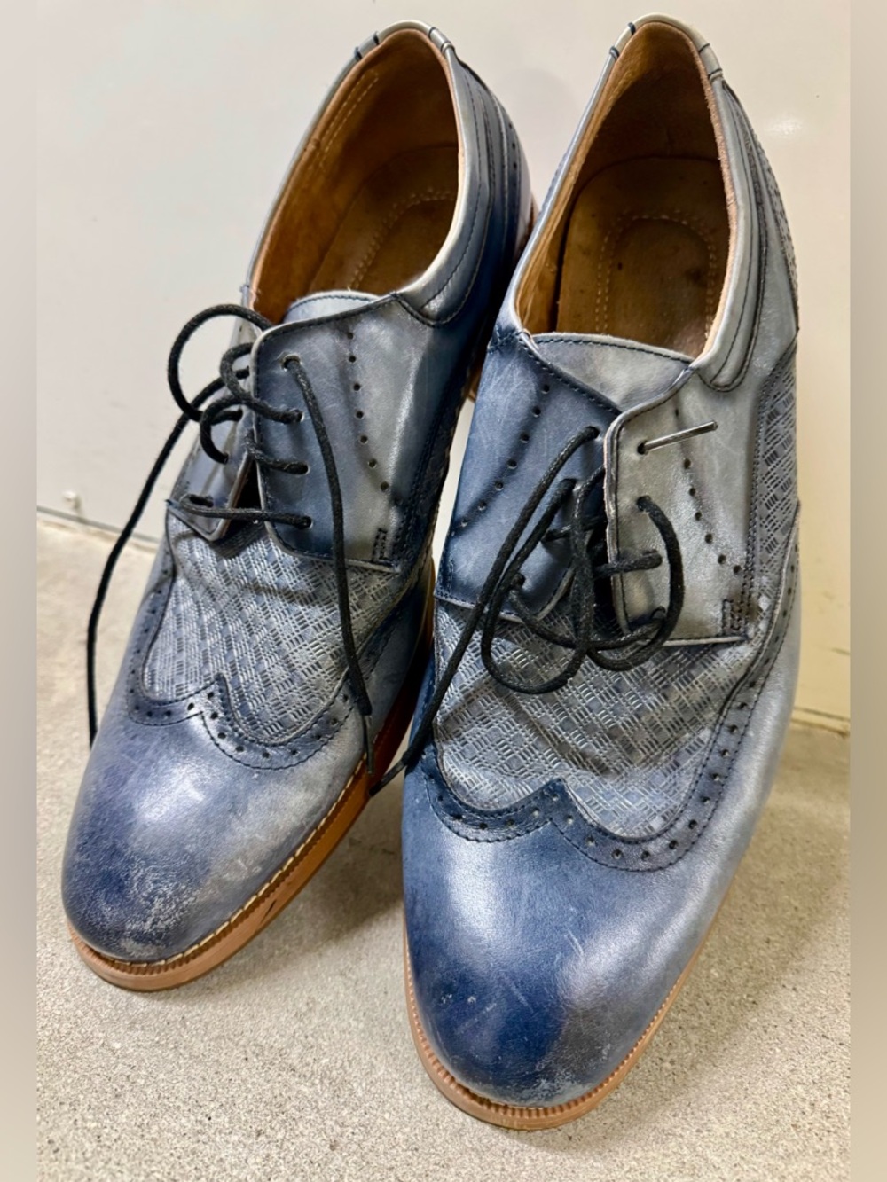 Stacy Adams Blue Leather Wingtip Oxfords